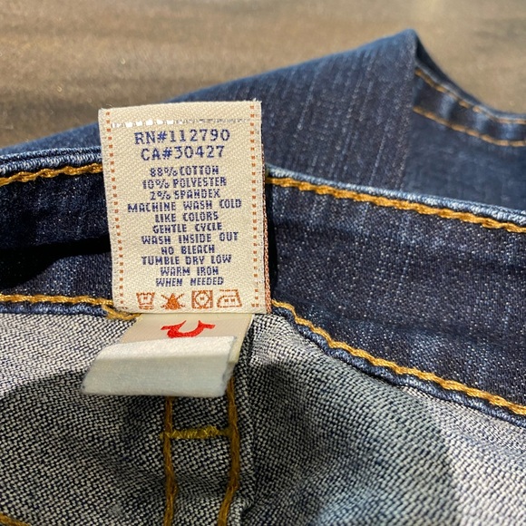 Ladies Gently Used True Religion Jeans. Size 31. Altered to a 29 inseam. - Picture 6 of 6